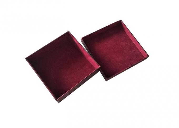 Βαθιά - κόκκινα ξύλινα κιβώτια καπακιών και βάσεων χρώματος με το εσωτερικό 1200gsm βελούδου χαρτόνι επιφάνειας
