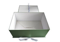 Το ανοικτό πράσινο πτυσσόμενο κιβώτιο δώρων εγγράφου Stackable για τη συσκευασία των ενδυμάτων παρουσιάζει προμηθευτής